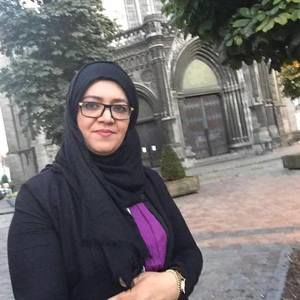 Meet your Posher, Imane